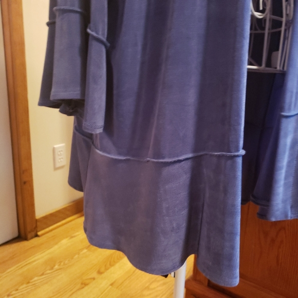 Piccadilly Light Jacket - Picture 3 of 4